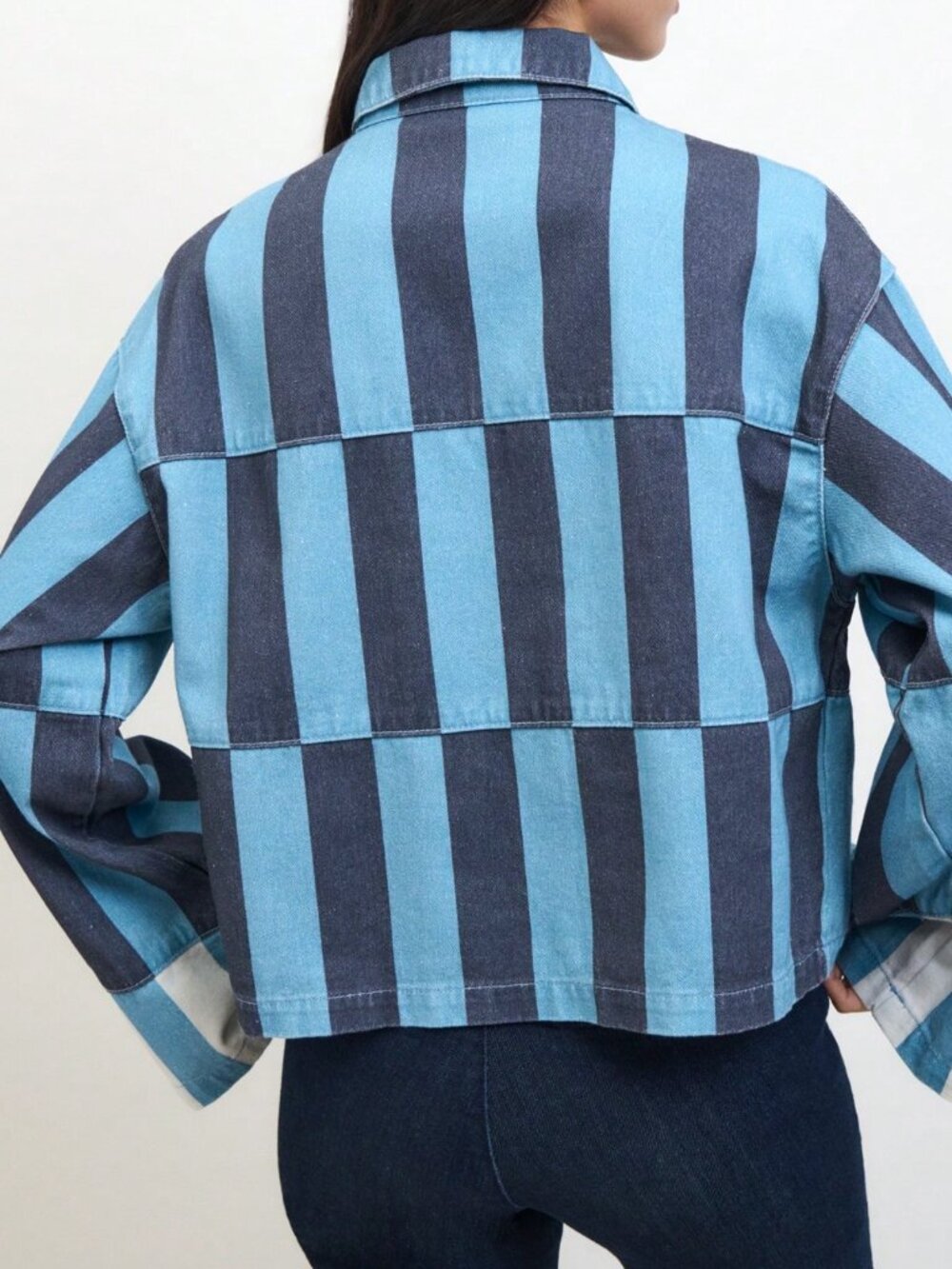 Blue Casual Women's Striped Cropped Jacket with Contrast Patch Pockets - Picture 2 of 8